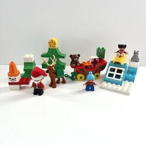 Lego Duplo 10837 Santa’s Winter Holiday Building Toy Set W/ Book *READ INFO*